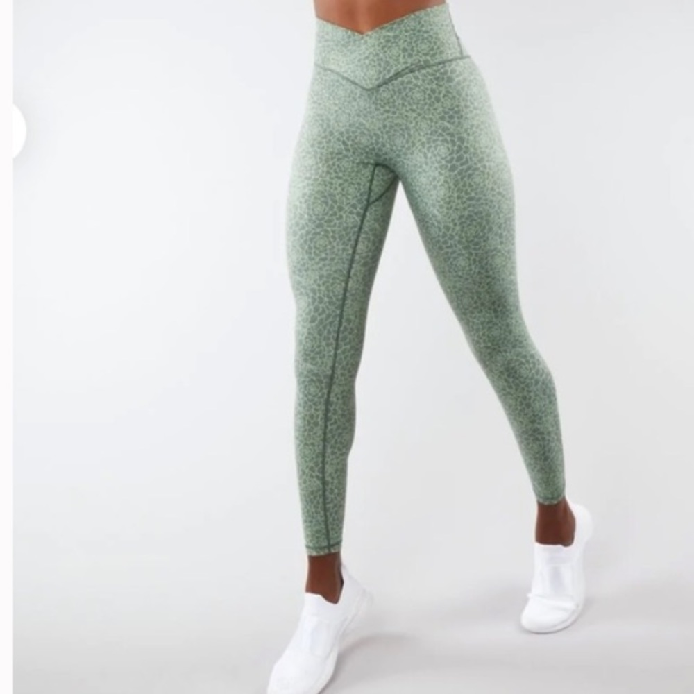 Buffbunny succulent green siren leggings
